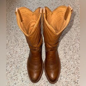 Tecovas The Jason size 9